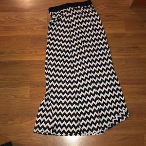 Tommy Hilfiger maxi skirt